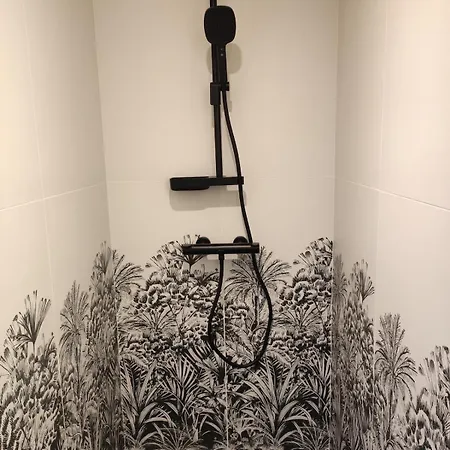 La Douce Angevine - La Mesange 公寓